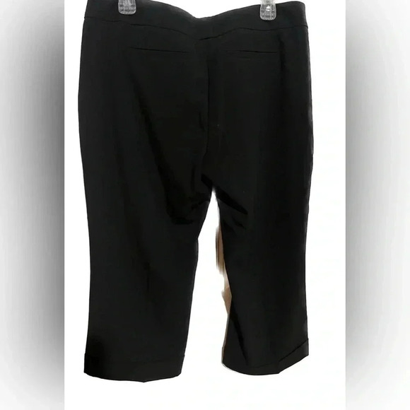 🔵 NWT New York and Co cuffed Capri black dressy pants - Picture 1 of 8